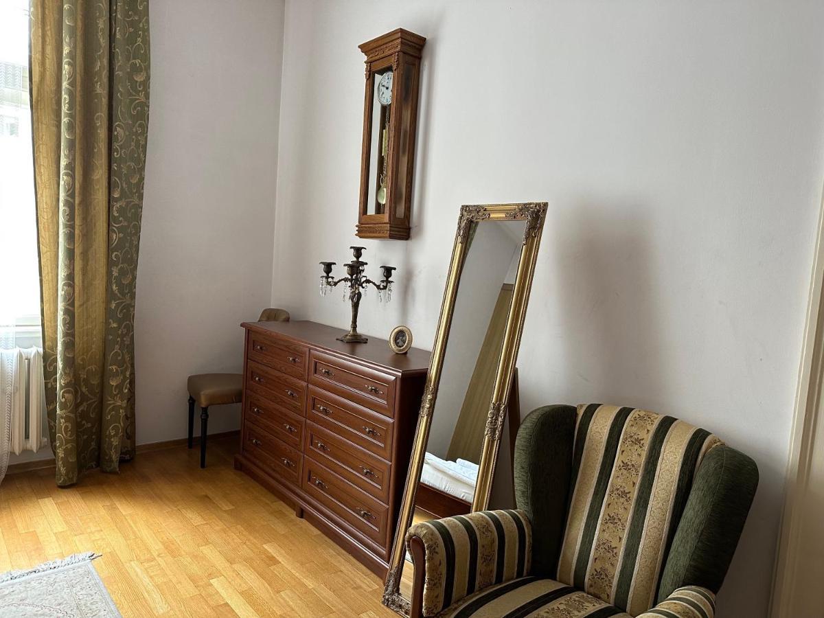 The Spiski Palace Apartments Krakow Ngoại thất bức ảnh