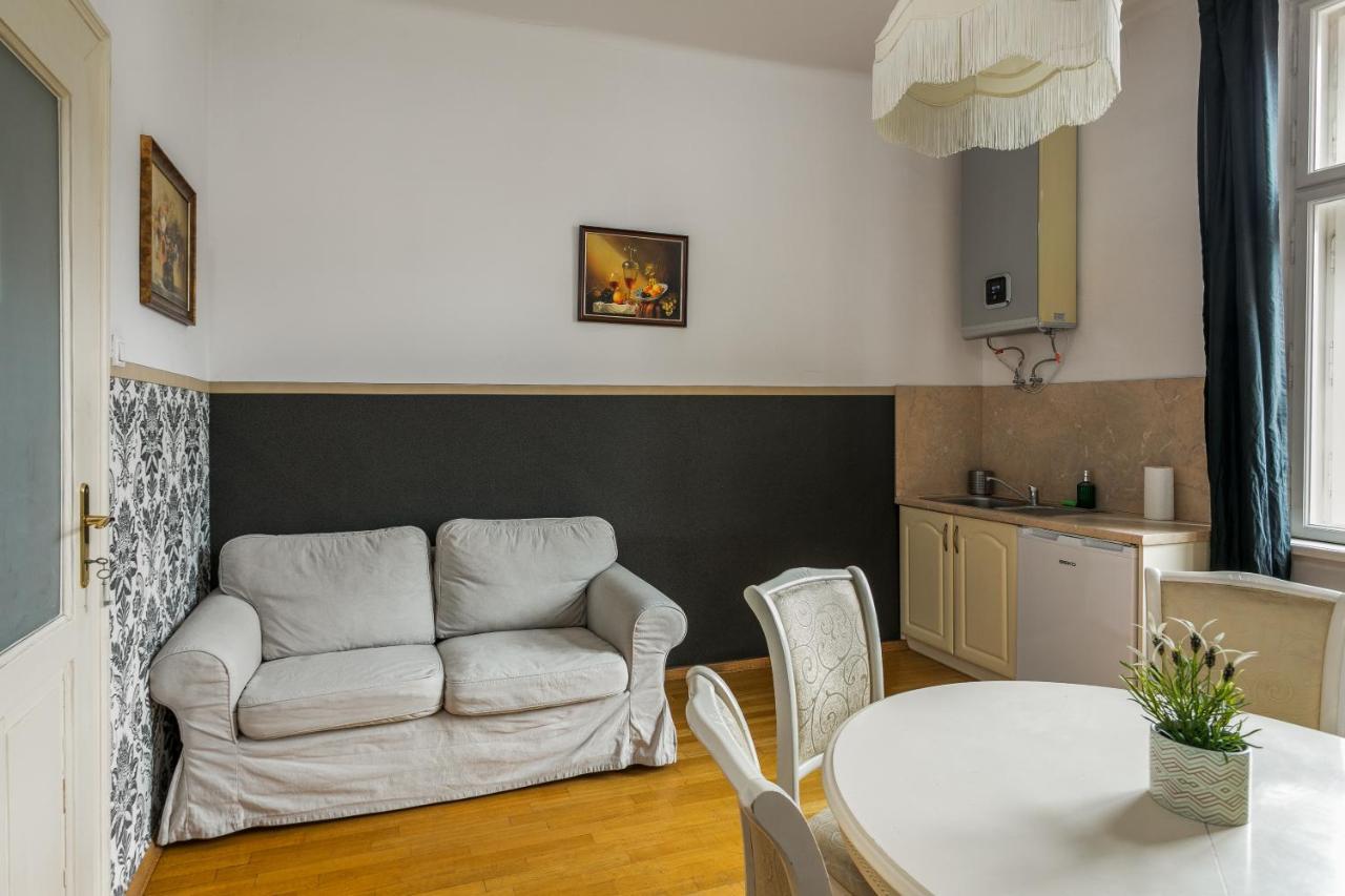 The Spiski Palace Apartments Krakow Ngoại thất bức ảnh